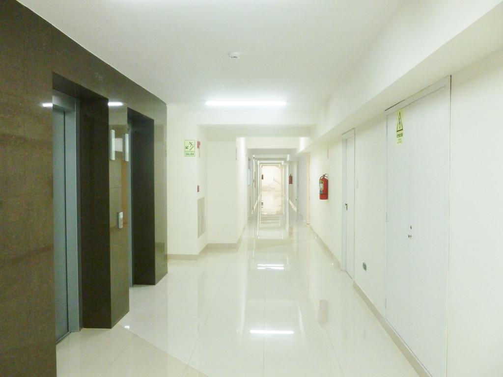 Edificio California En Centro Historico Apartment Лима Екстериор снимка