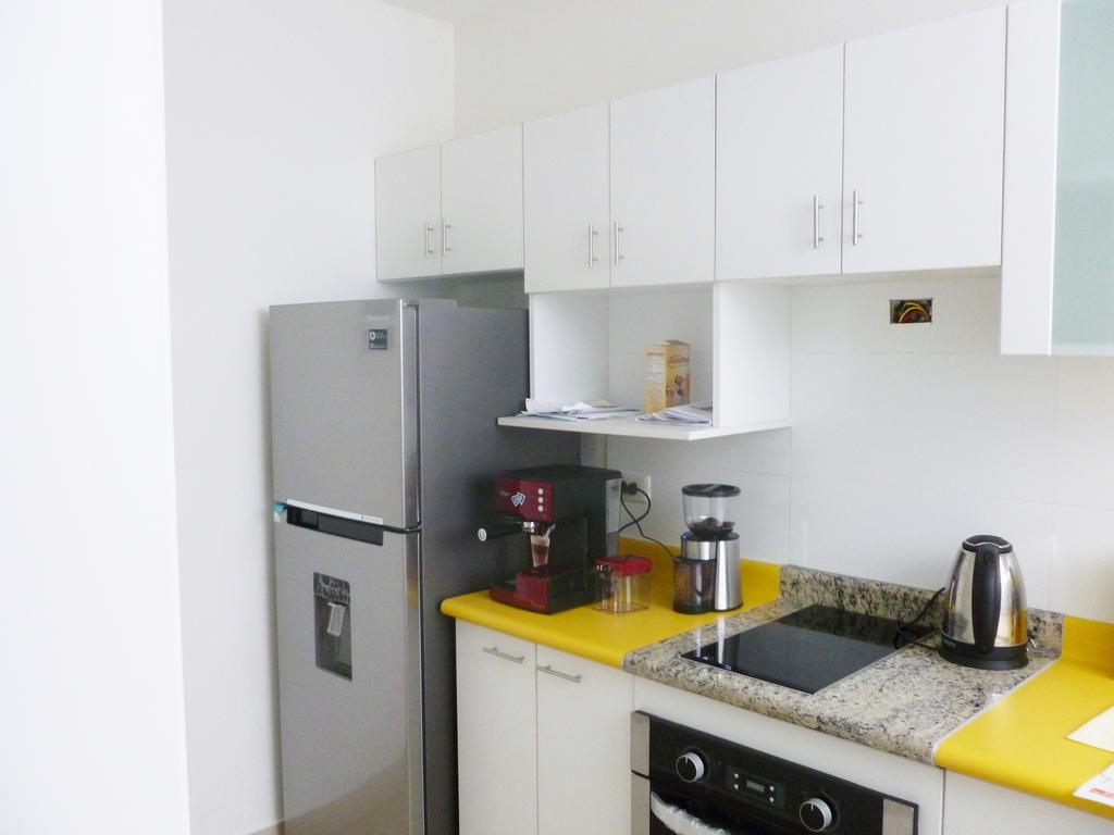 Edificio California En Centro Historico Apartment Лима Екстериор снимка